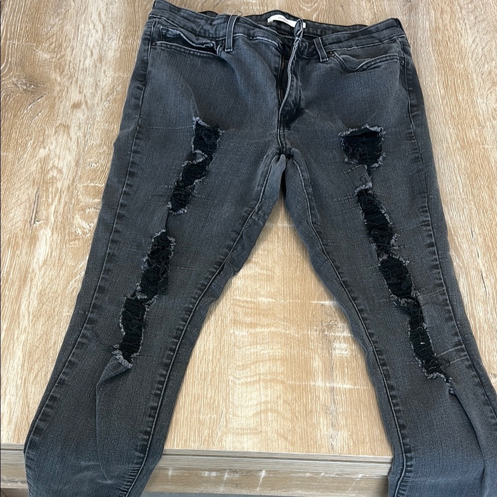 Levi’s Distressed Black Jeans
